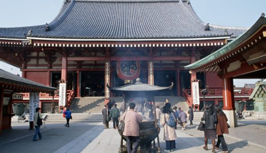 厳かな雰囲気漂うお寺や神社で婚活